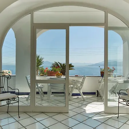 Chiara Marina Grande Holiday home